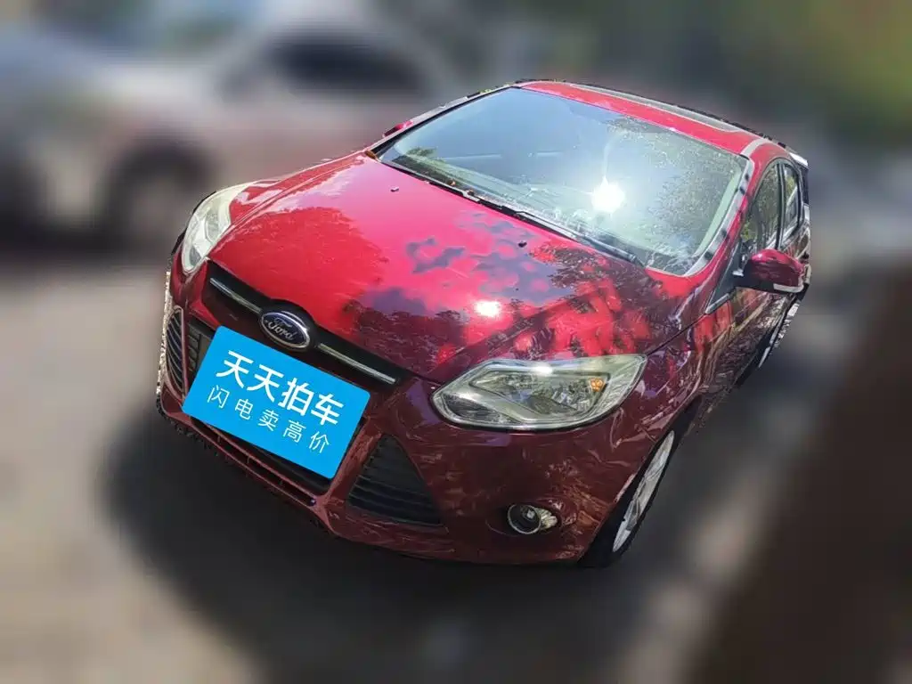 Фото 1 - Ford Focus