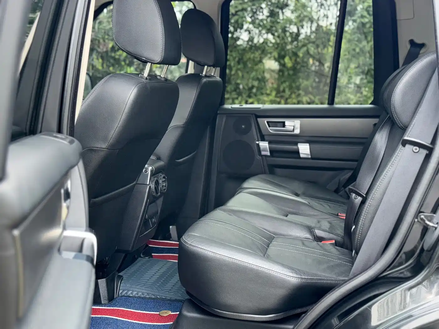 Фото 6 - Land Rover Discovery
