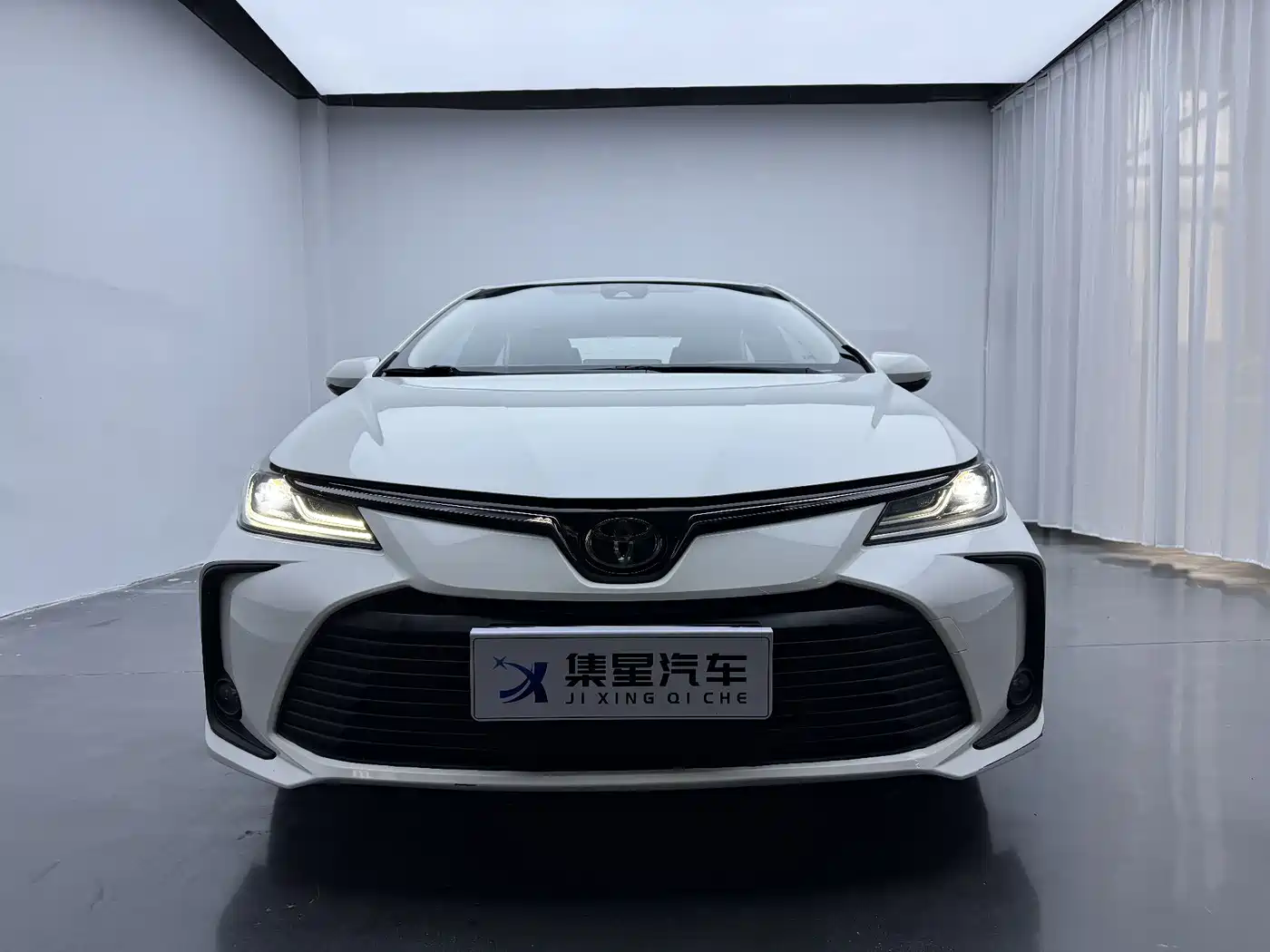 Toyota Corolla 2023 1.5L Pioneer Edition фото 2