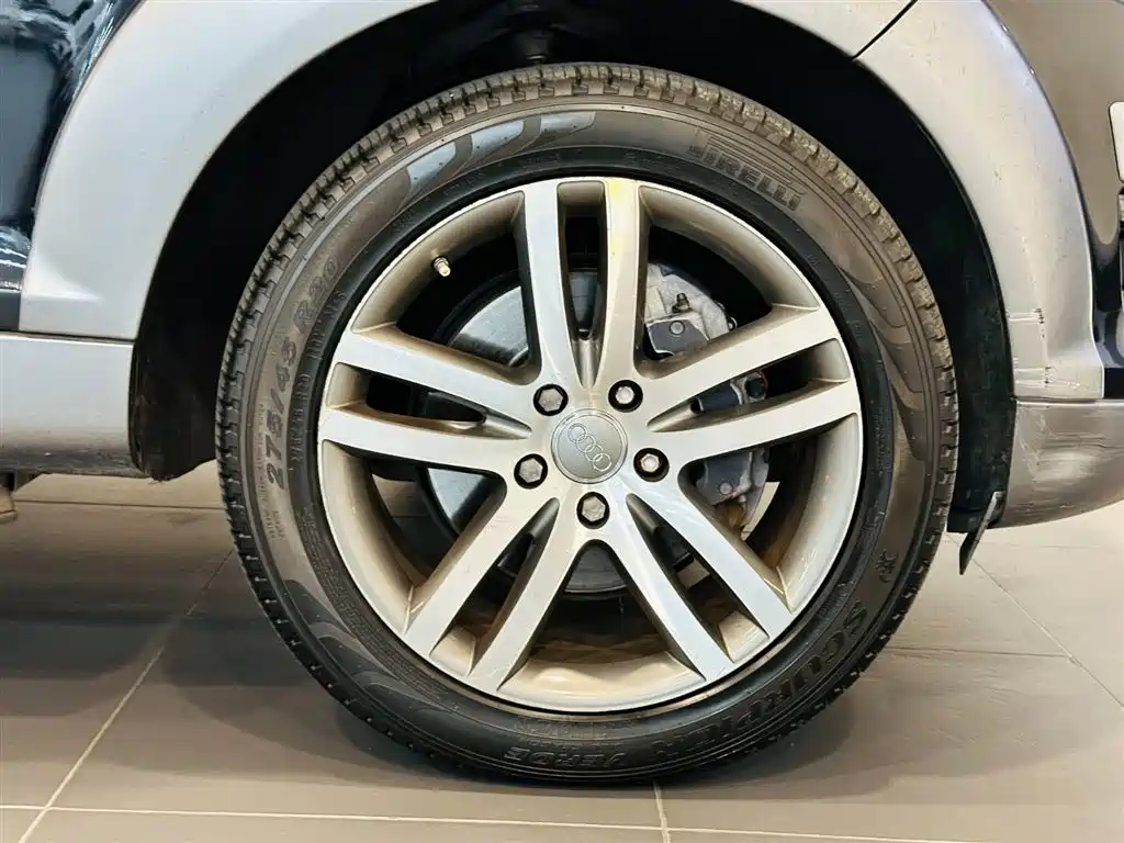 Audi Q7 2007 3.6 FSI quattro Luxury фото 13