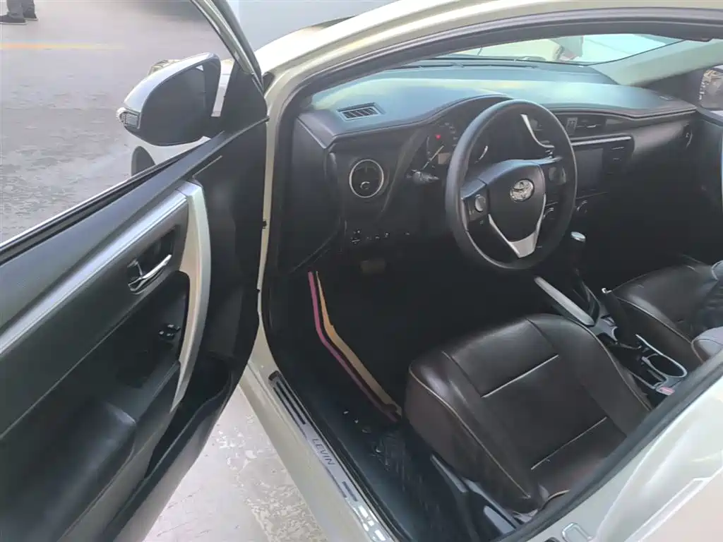 Toyota Levin 2017 Facelift 185T CVT Elite (China V) фото 16