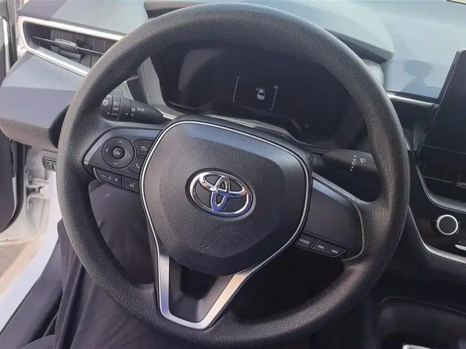 Toyota Levin 2023 TNGA 1.5L CVT Progressive фото 15