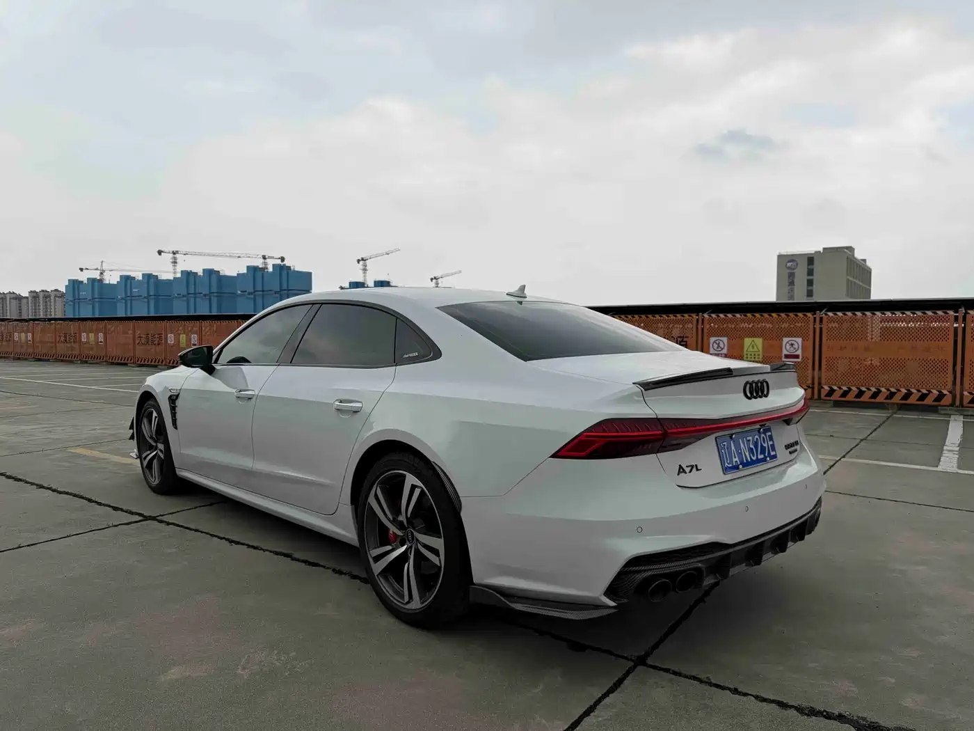 Audi A7L 2022 45 TFSI S-line Future Dream Edition фото 7