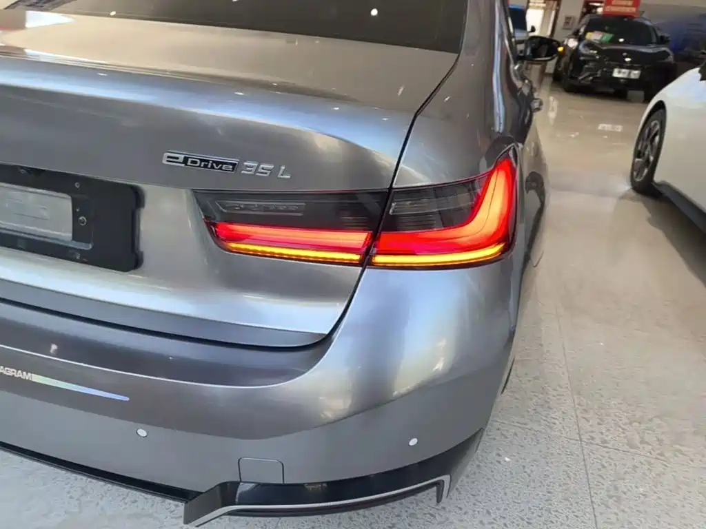 BMW i3 2022 2022 eDrive 35 L