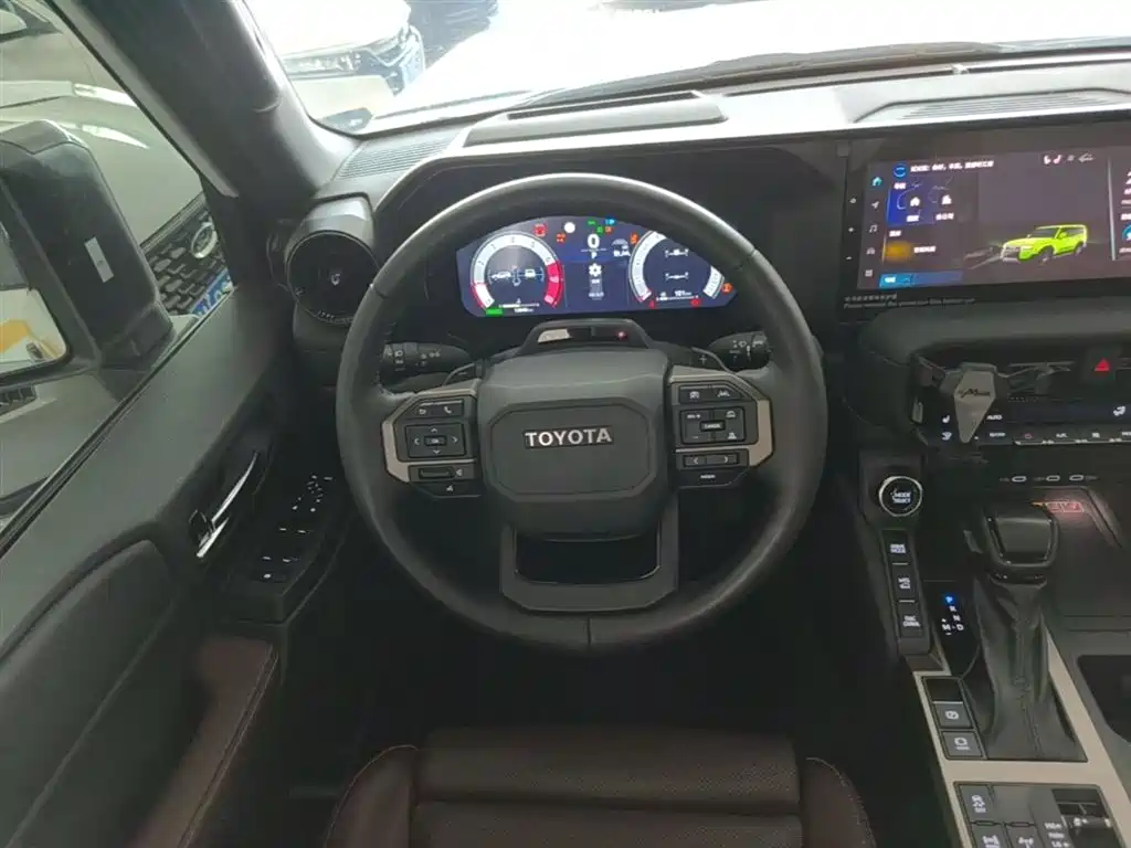 Toyota Prado 2024 Model 2.4T Wild WX Edition 6-Seater фото 11