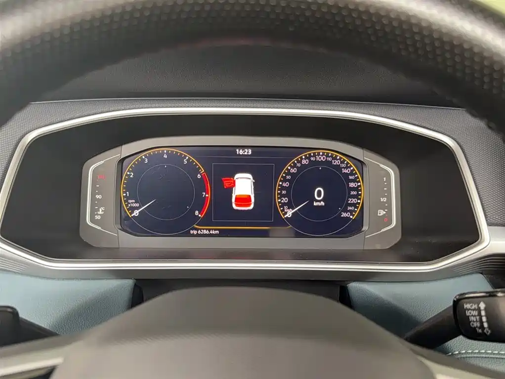 Volkswagen Tharu 2023 300TSI 2WD Full Moon Edition фото 5
