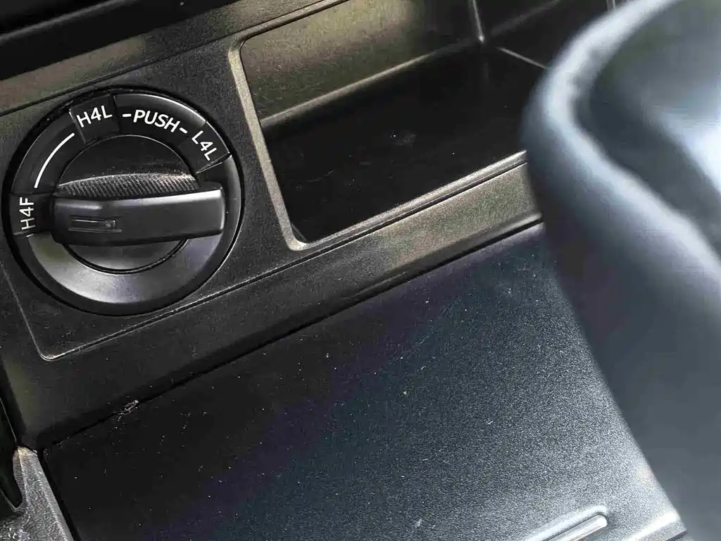 Toyota Prado (Import) 2015 2014 2.7L Automatic Luxury