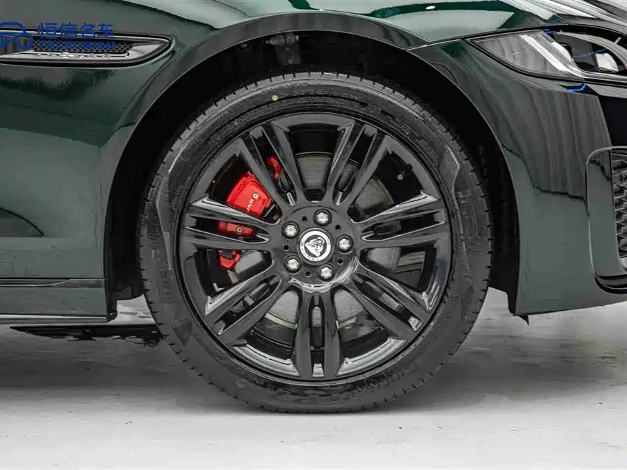 Jaguar XEL 2025 2.0T 250PS R-DYNAMIC 90th Anniversary Edition фото 11