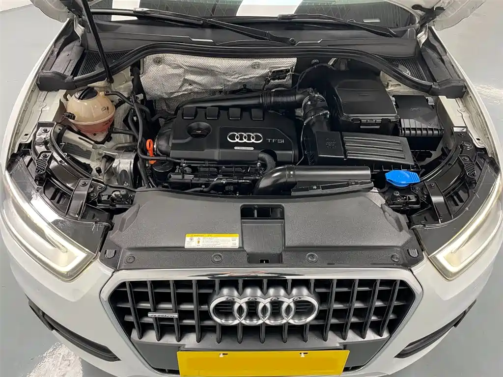 Audi Q3 2013 35 TFSI quattro Comfort фото 10