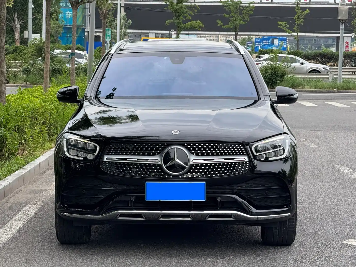 Mercedes-Benz GLC 2021 GLC 260 L 4MATIC Luxury фото 2
