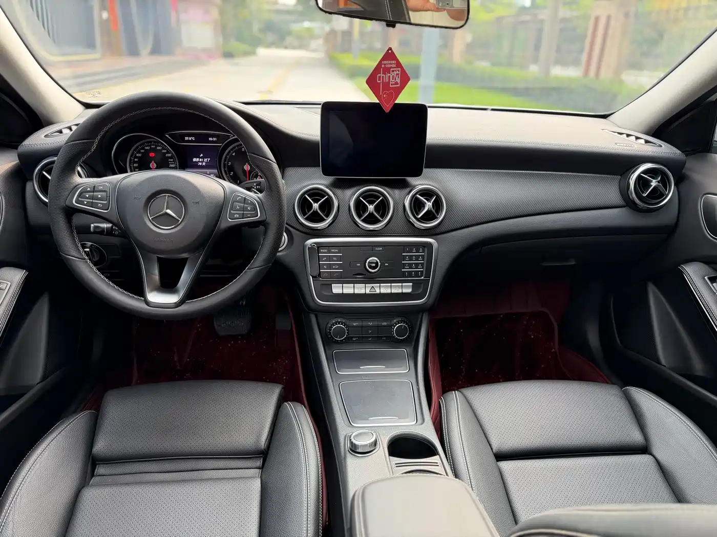 Mercedes-Benz GLA 2018 GLA 200 Fashion фото 6