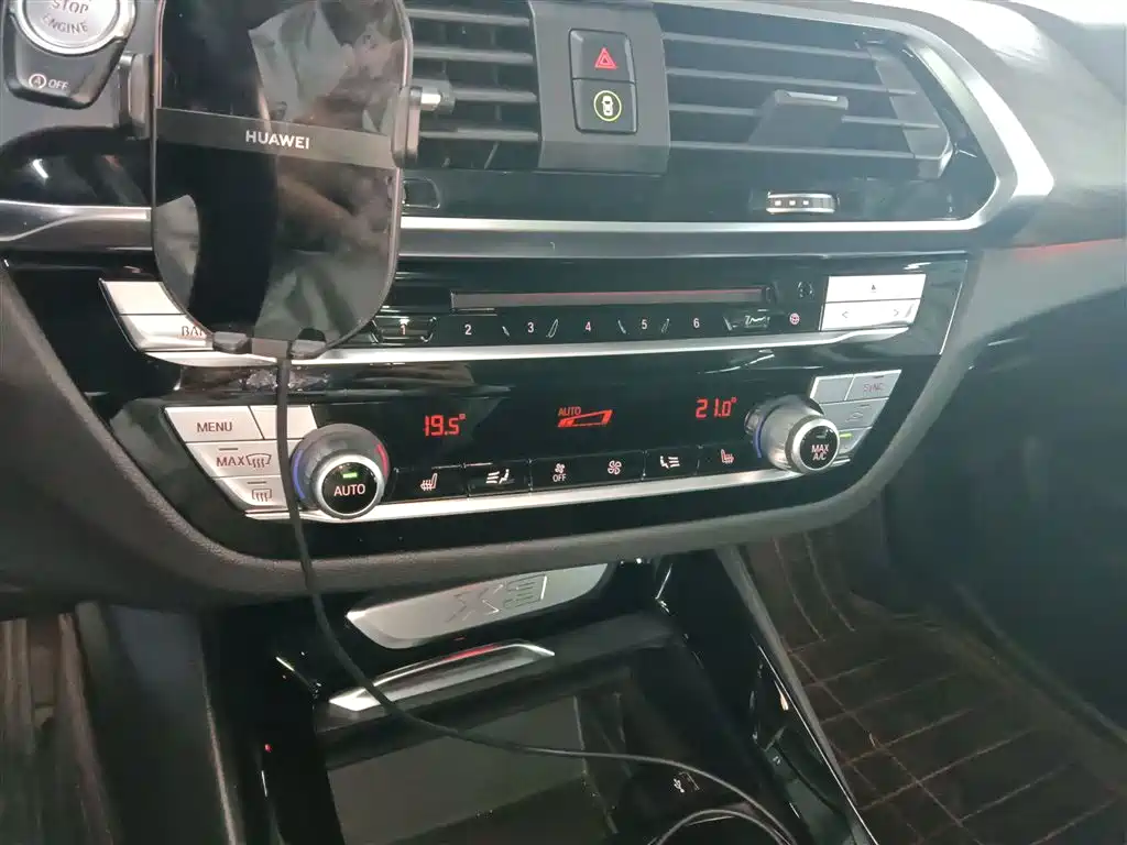 BMW X3 2019 xDrive28i Luxury Package фото 9