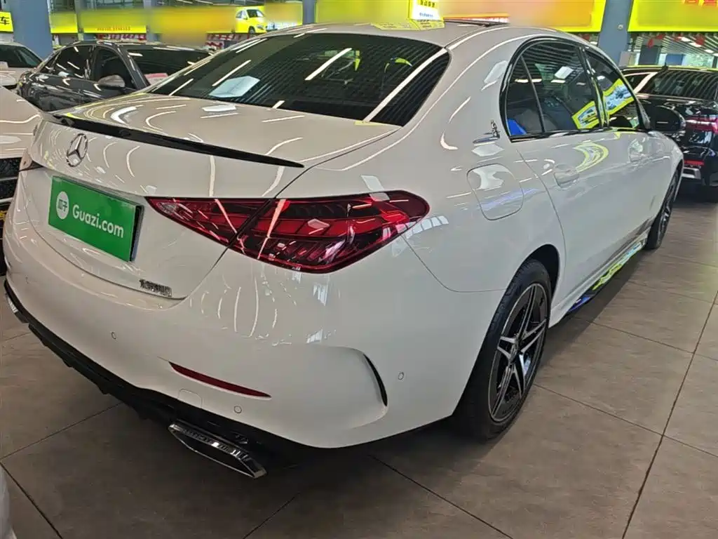 Mercedes-Benz C-Class 2024 Facelift III C 260 L Night Sport Edition фото 7