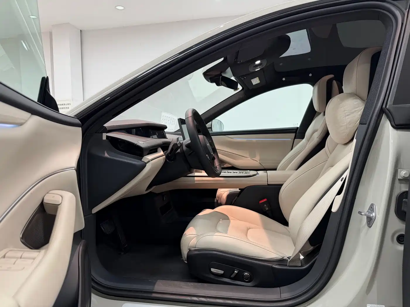 Xiaomi Auto Xiaomi SU7 2024 RWD Ultra Long Range Advanced Smart Driving Pro Edition фото 8