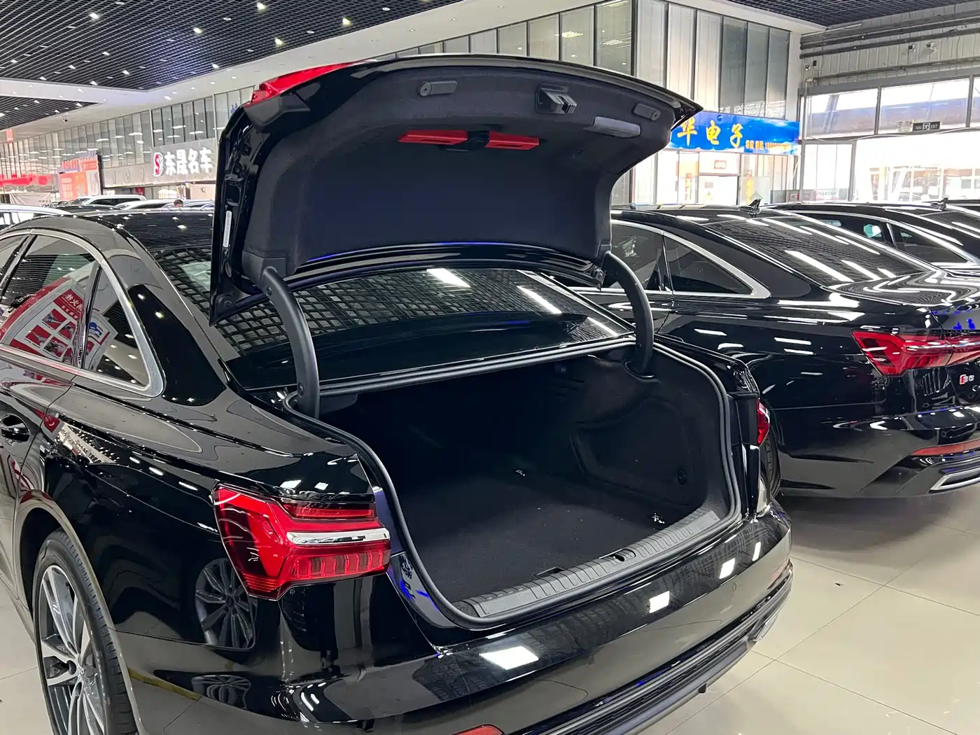 Audi A6L 2020 40 TFSI Luxury Dynamic фото 15