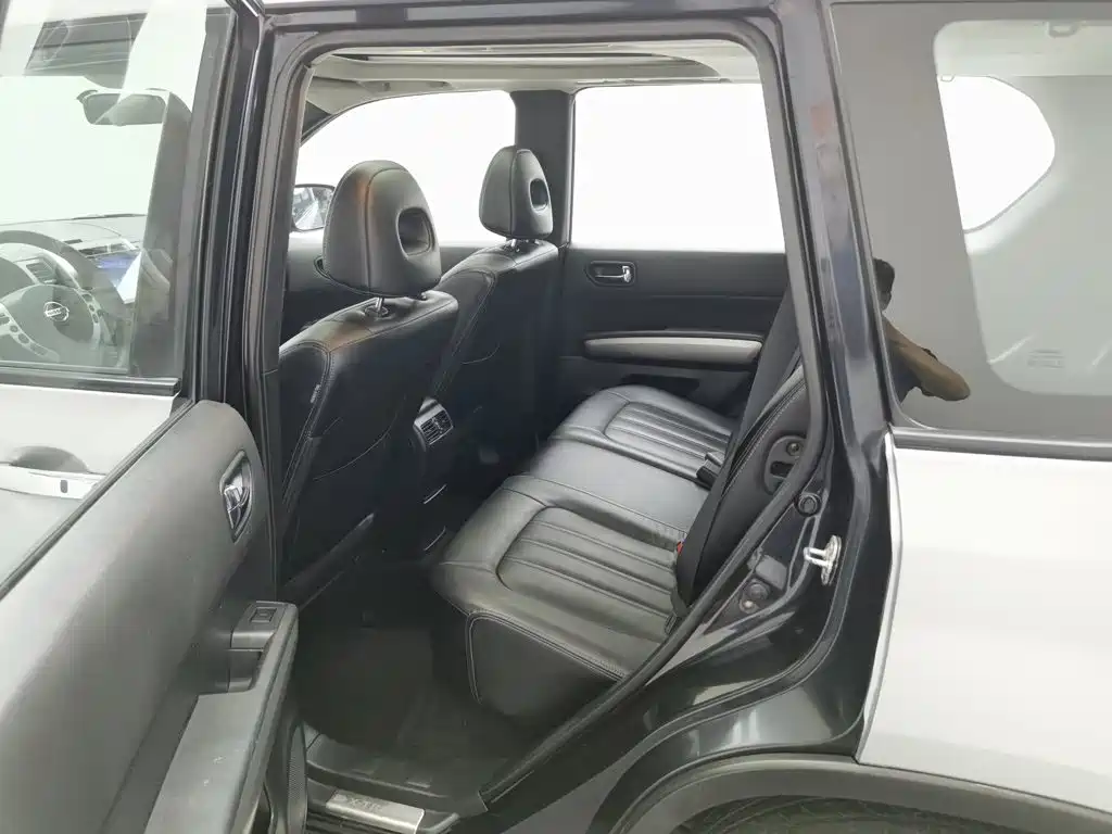 Photo 15 - Nissan X-Trail