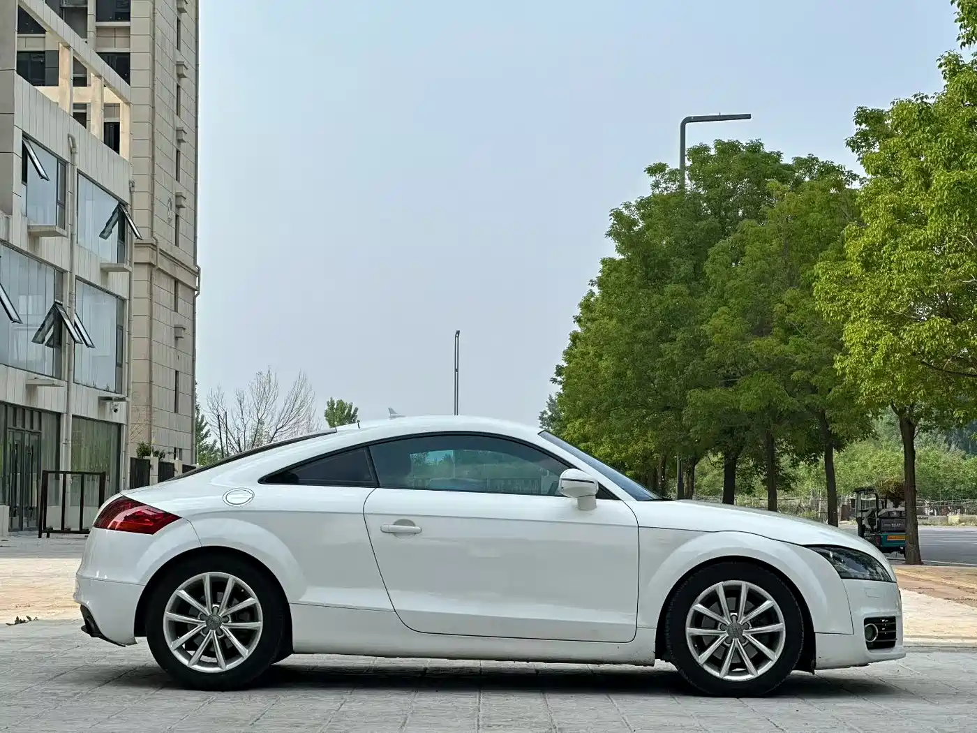 Audi TT 2011 TT Coupe 2.0TFSI фото 9