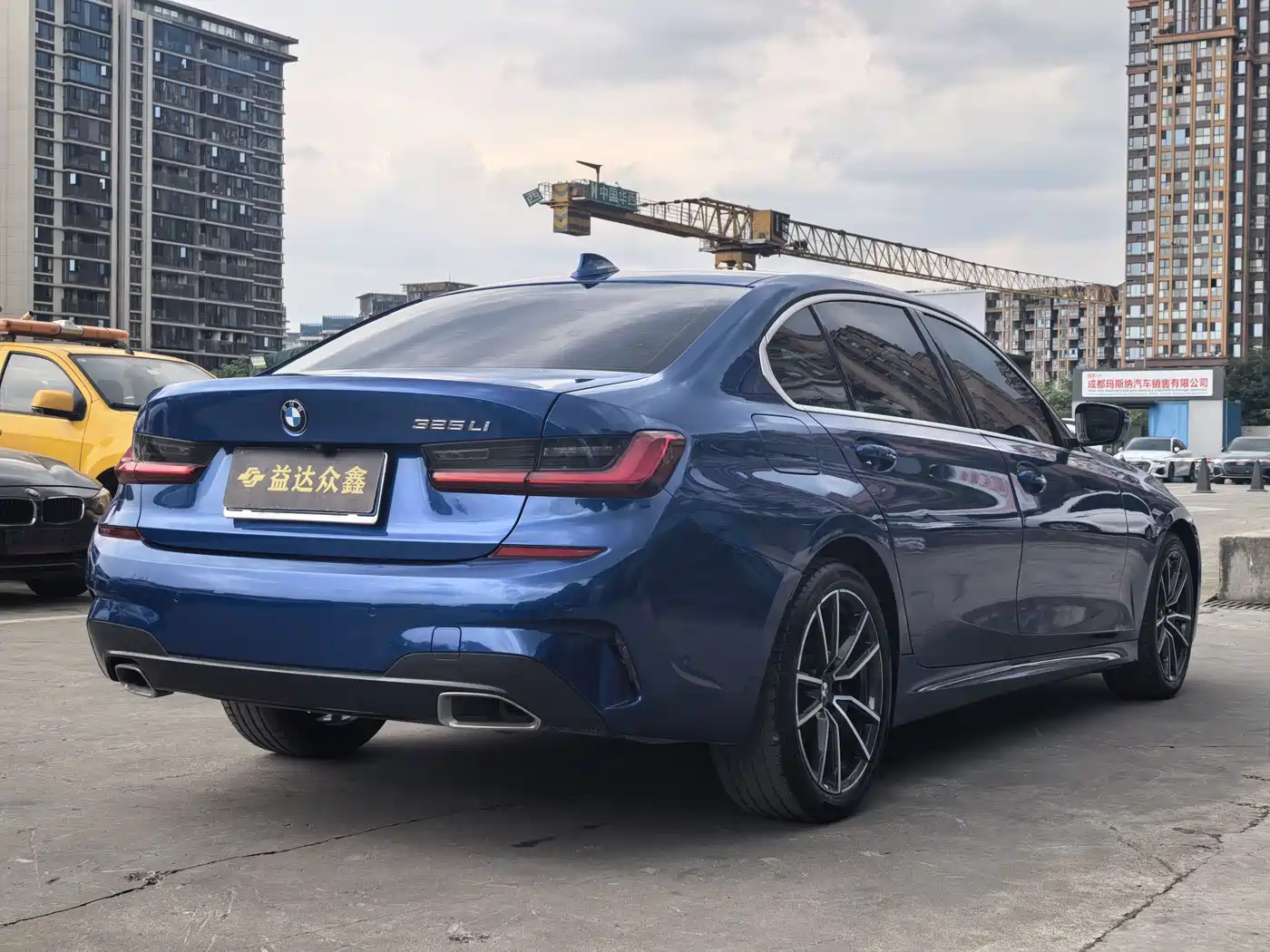 BMW 3 Series 2020 325Li M Sport Package фото 7