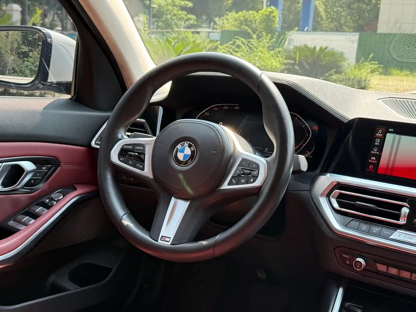 BMW 3 Series 2022 320Li M Sport Package фото 12