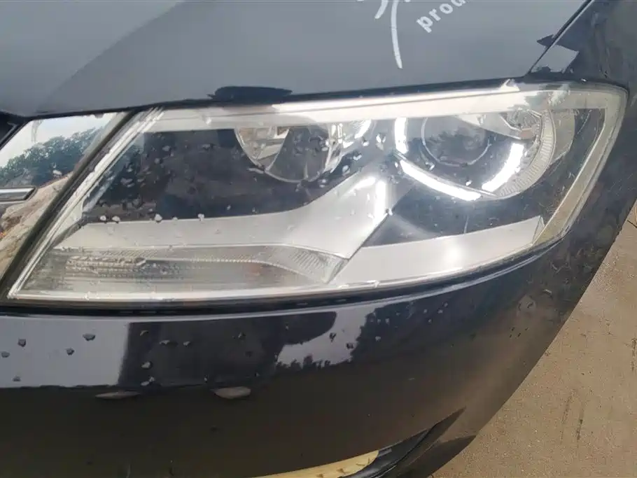 Volkswagen Lavida 2013 Facelift Classic 1.6L Manual Trend фото 5