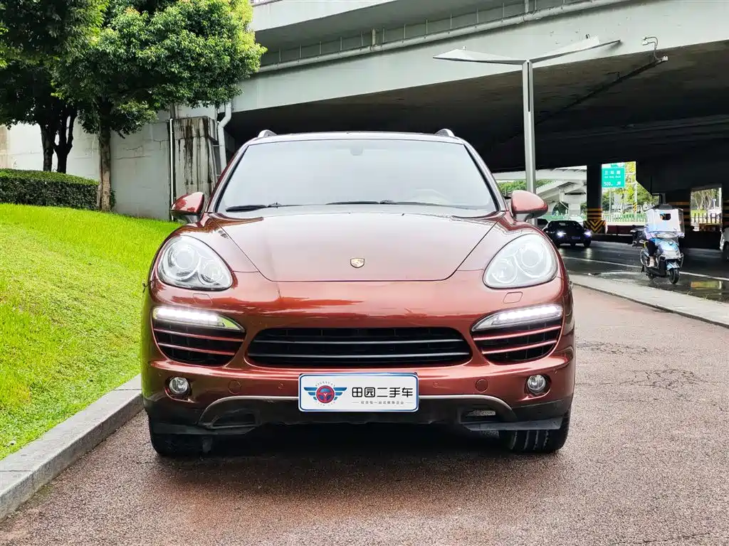 Porsche Cayenne 2011 Cayenne 3.0T фото 2