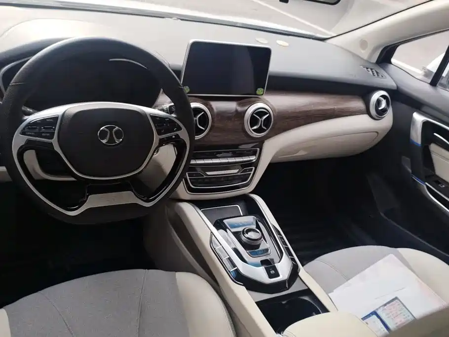 BAIC Beijing EU5 2018 2018 R500 Smart Wind Edition