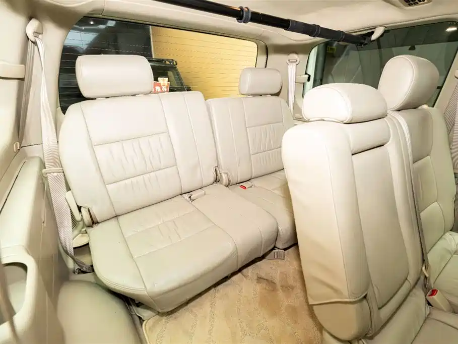 Toyota Land Cruiser (Import) фото 11