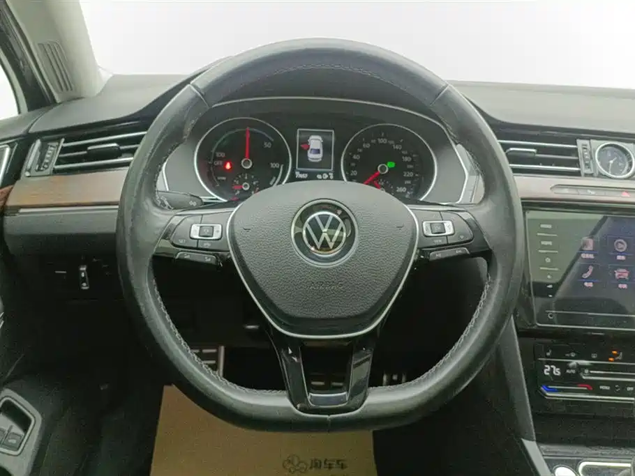 Volkswagen Magotan GTE Plug-in Hybrid 2020 GTE Premium Model фото 15