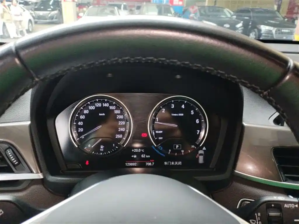 BMW X1 2019 xDrive20Li Premium Model фото 7