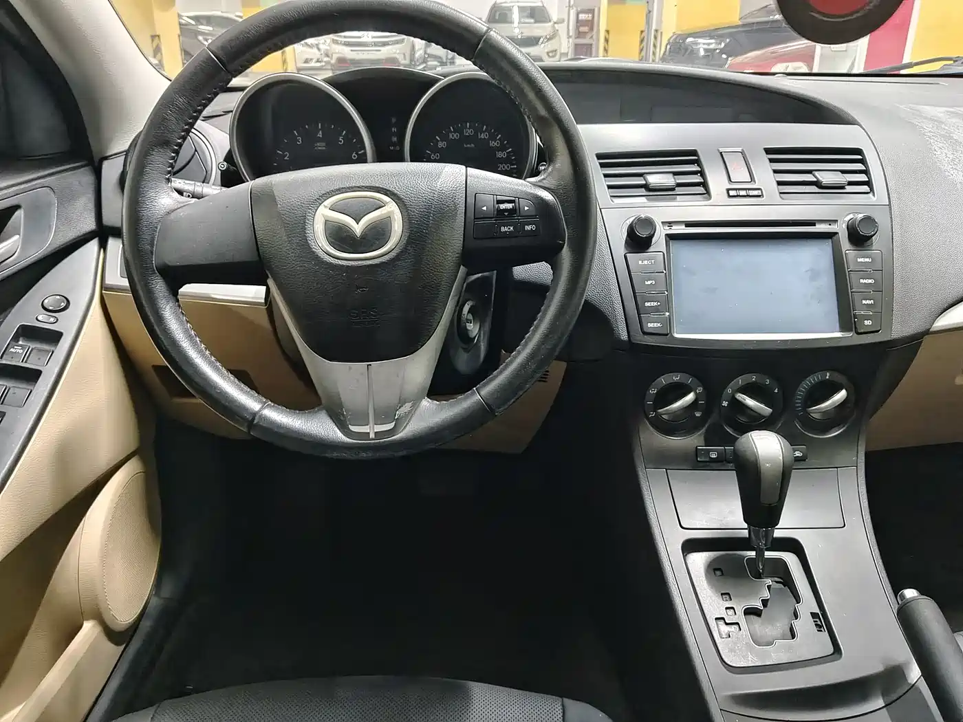 Mazda Mazda3 Axela 2013 2013 Sedan 1.6L Automatic Elite