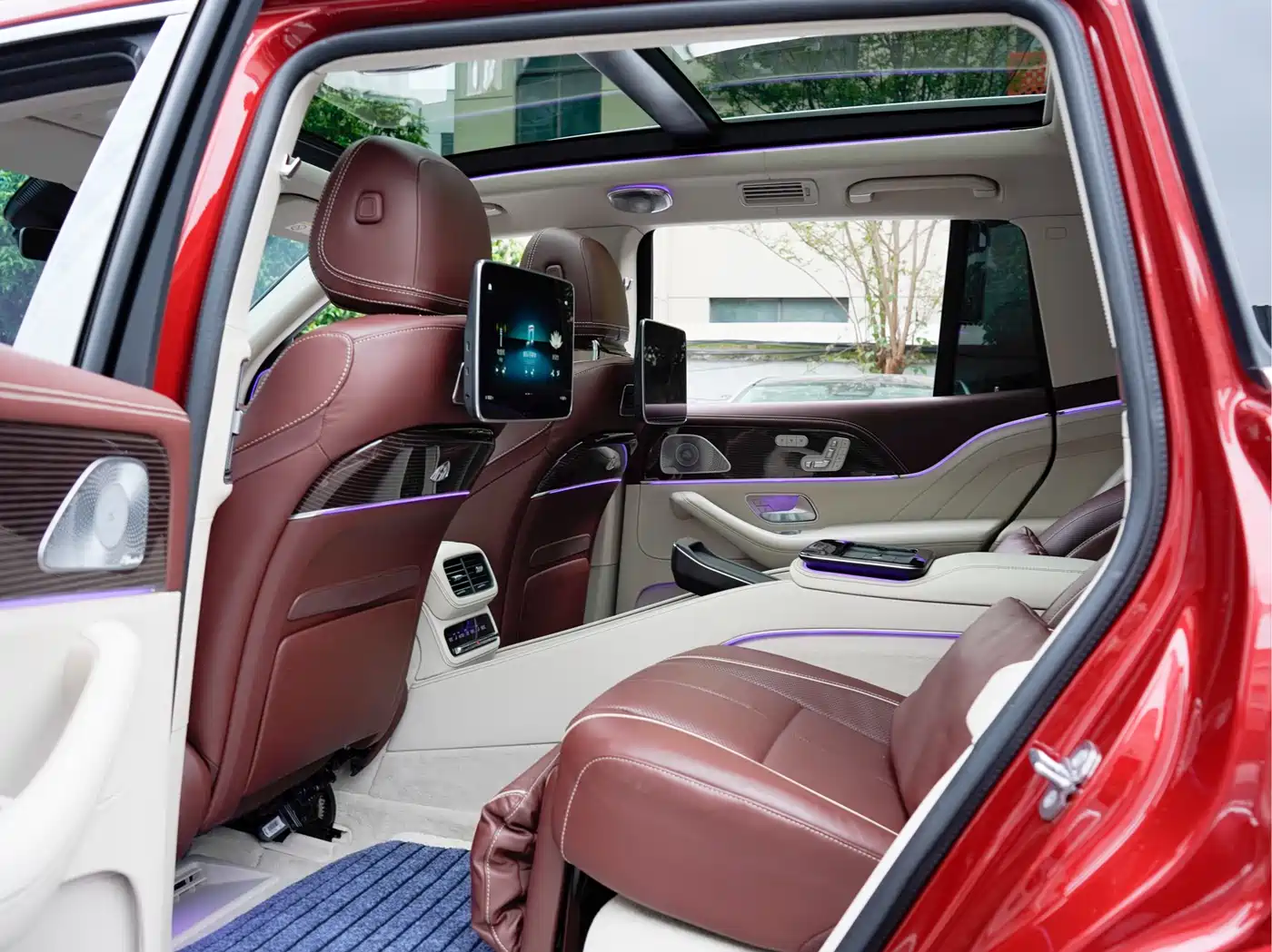 Mercedes-Benz Maybach GLS 2021 GLS 600 4MATIC Etiquette Edition фото 15