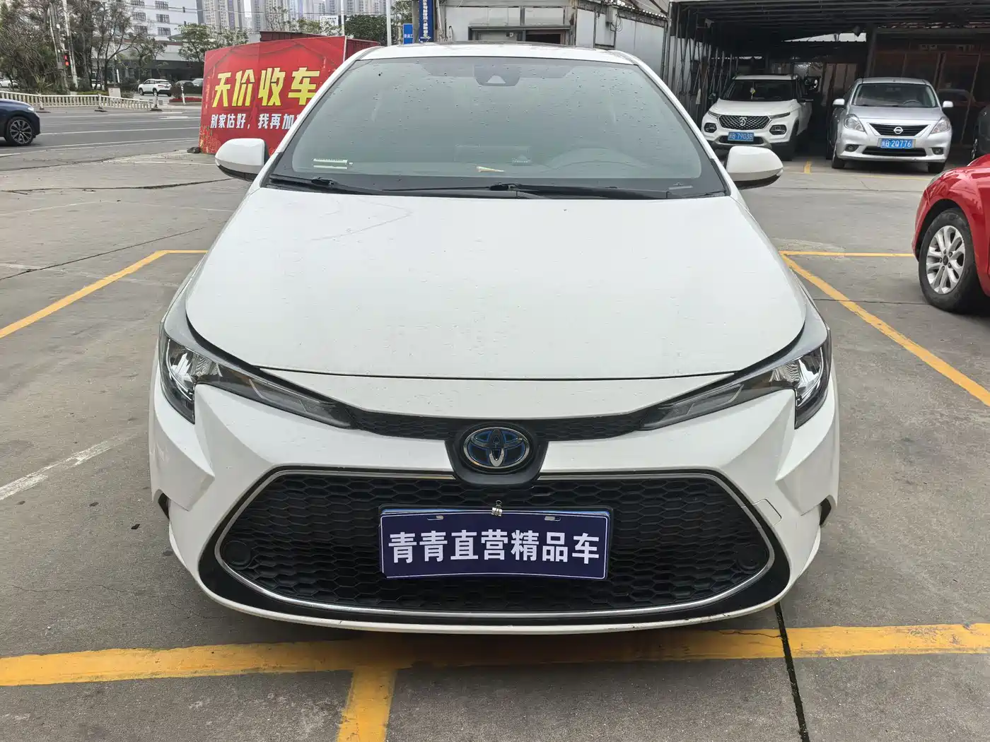 Toyota Levin 2022 Dual Engine 1.8H E-CVT Luxury Edition фото 2