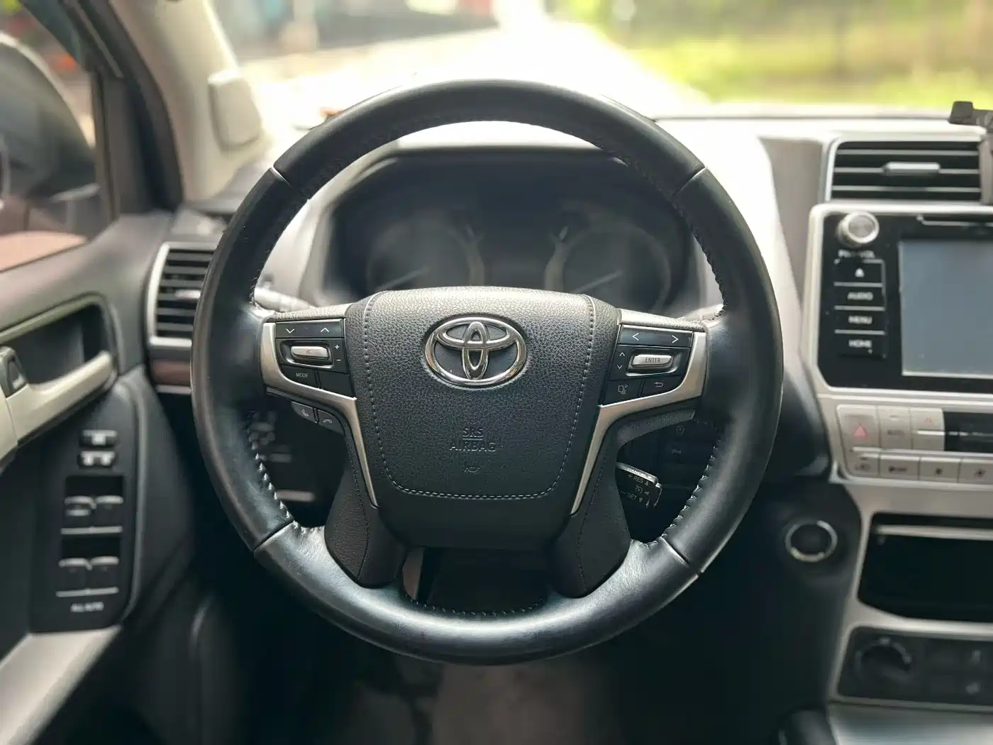 Toyota Prado 2018 3.5L Auto TX-L фото 5
