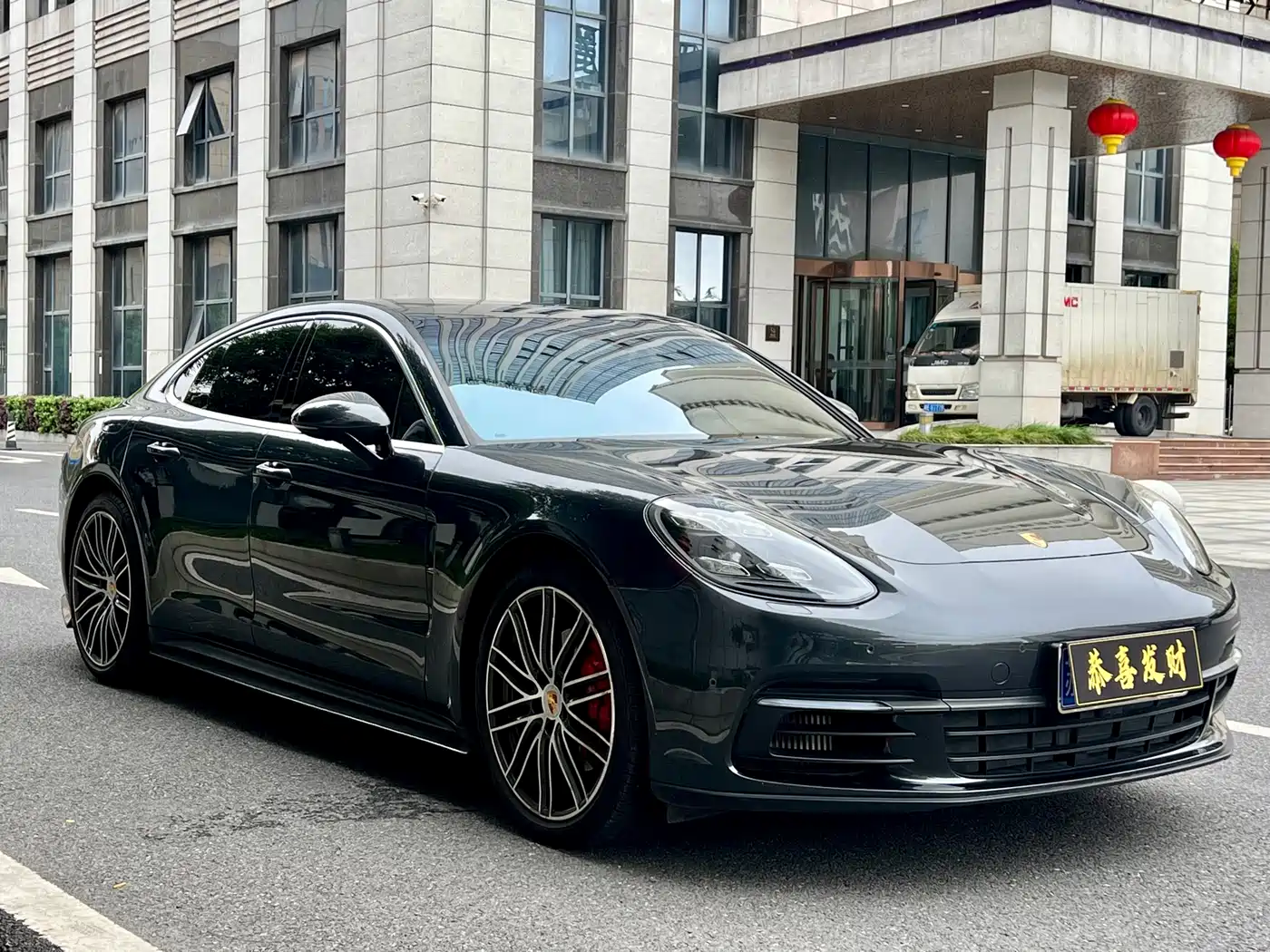 Porsche Panamera 2017 Panamera 4S 2.9T фото 4