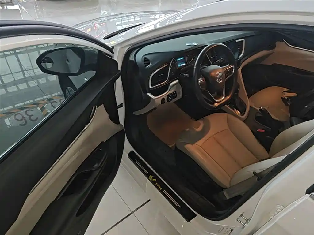 Buick Excelle 2017 15N Automatic Elite фото 16