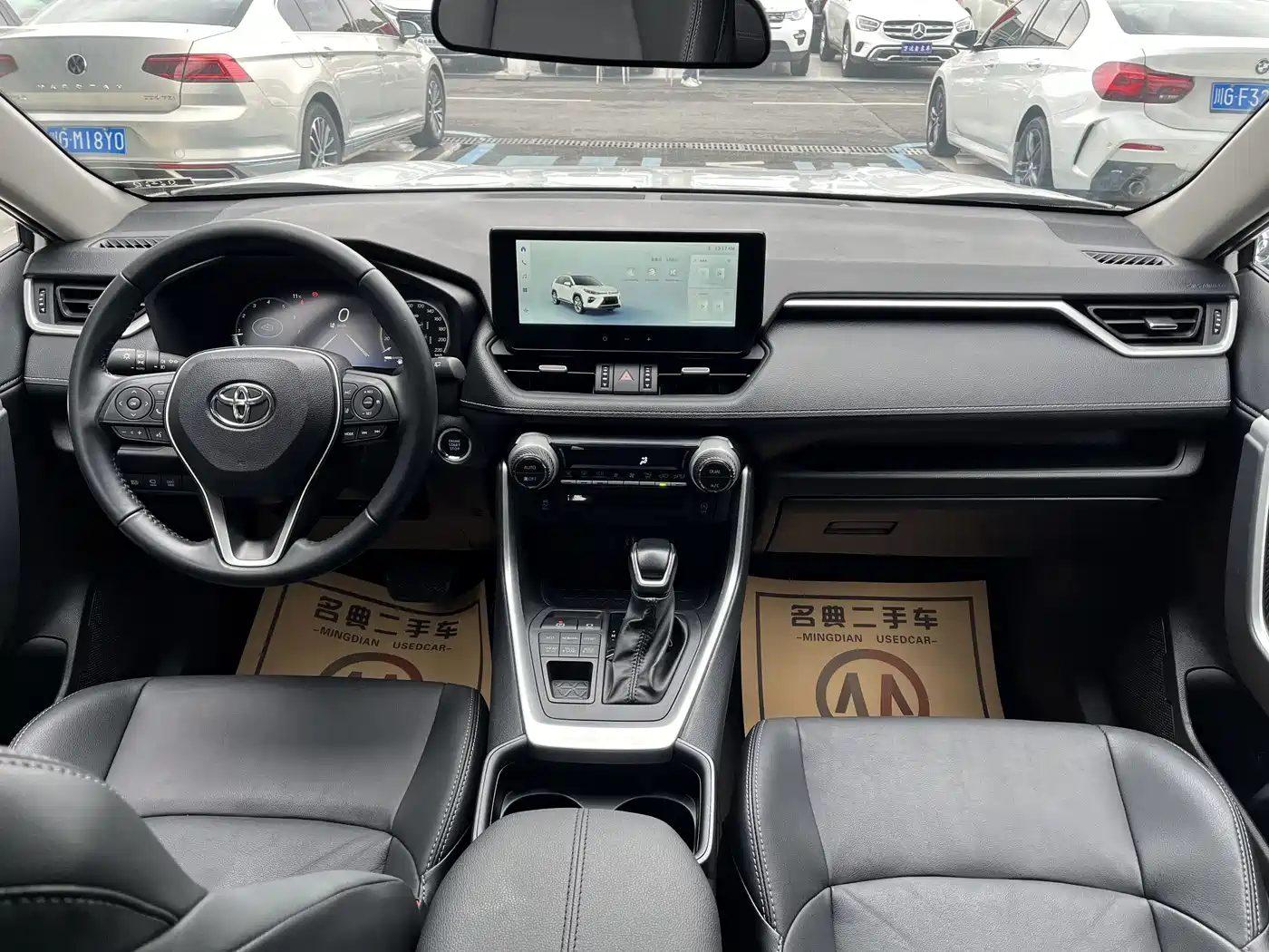 Toyota Wildlander 2023 2.0L CVT AWD Luxury PLUS фото 5