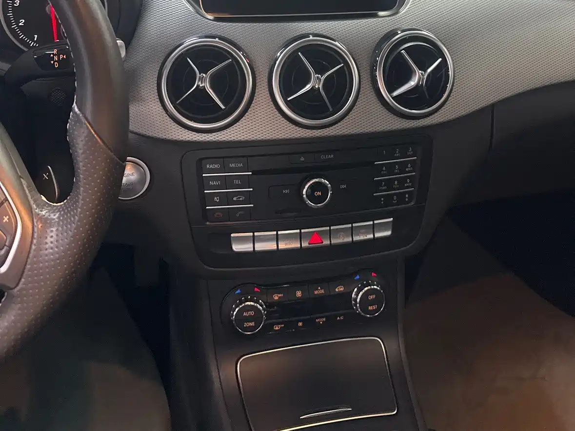 Mercedes-Benz B-Class 2017 B 200 Style фото 12
