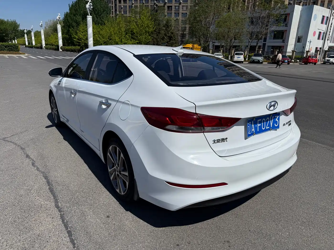 Hyundai Elantra 2016 Model 1.6L Automatic Smart Elite фото 8