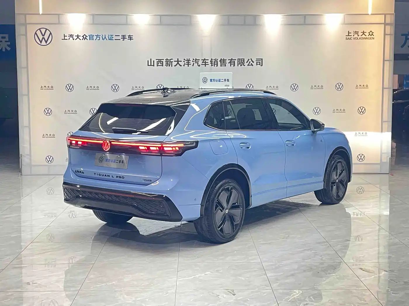 Volkswagen Tiguan L 2024 PRO 380TSI 4WD R-Line Premium Edition фото 2