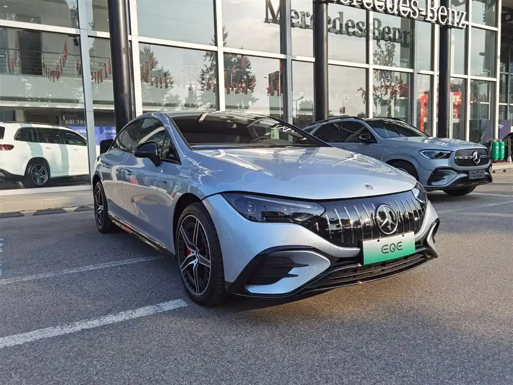 Mercedes-Benz EQE AMG 2023 AMG EQE 53 4MATIC+ фото 3