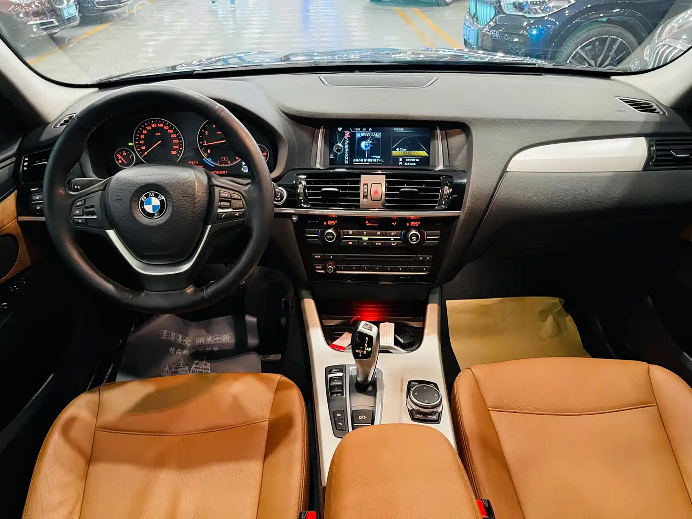 BMW X3 (Import) 2014 xDrive28i Leading Edition фото 4