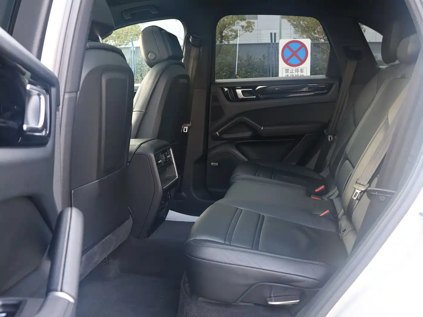 Porsche Cayenne 2019 Cayenne 3.0T фото 12