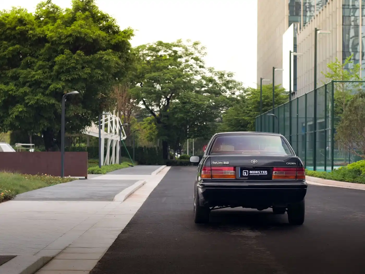 Toyota Crown фото 3