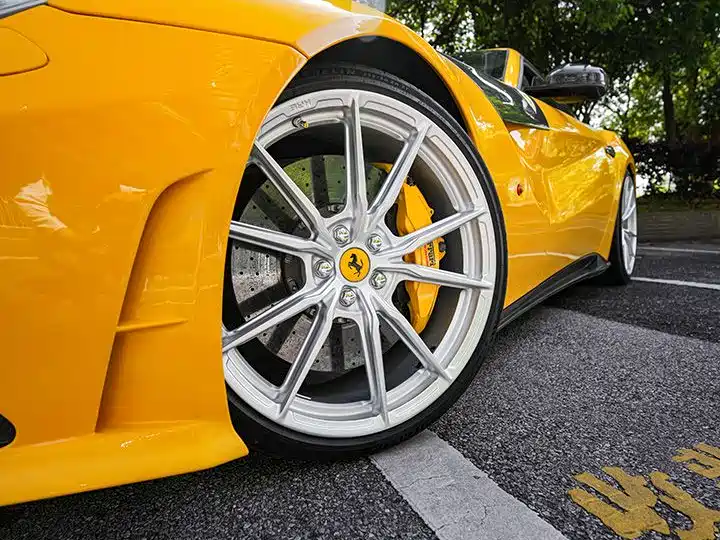 Ferrari F12berlinetta 2013 6.3L Standard фото 9