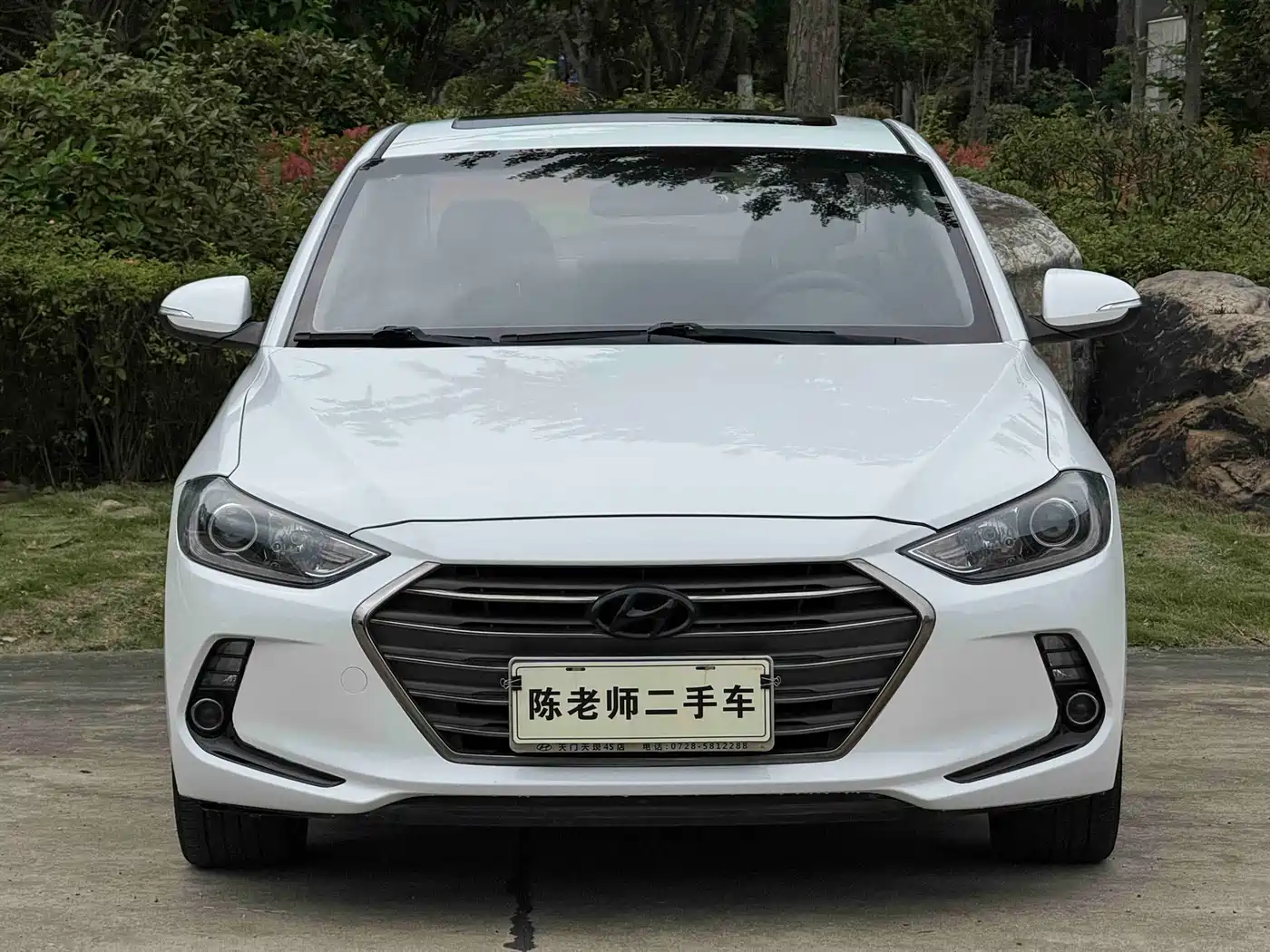 Hyundai Elantra 2016 Model 1.6L Automatic Smart Elite фото 3