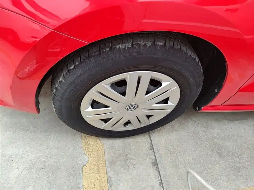Volkswagen Polo 2016 1.4L Manual Trend фото 23