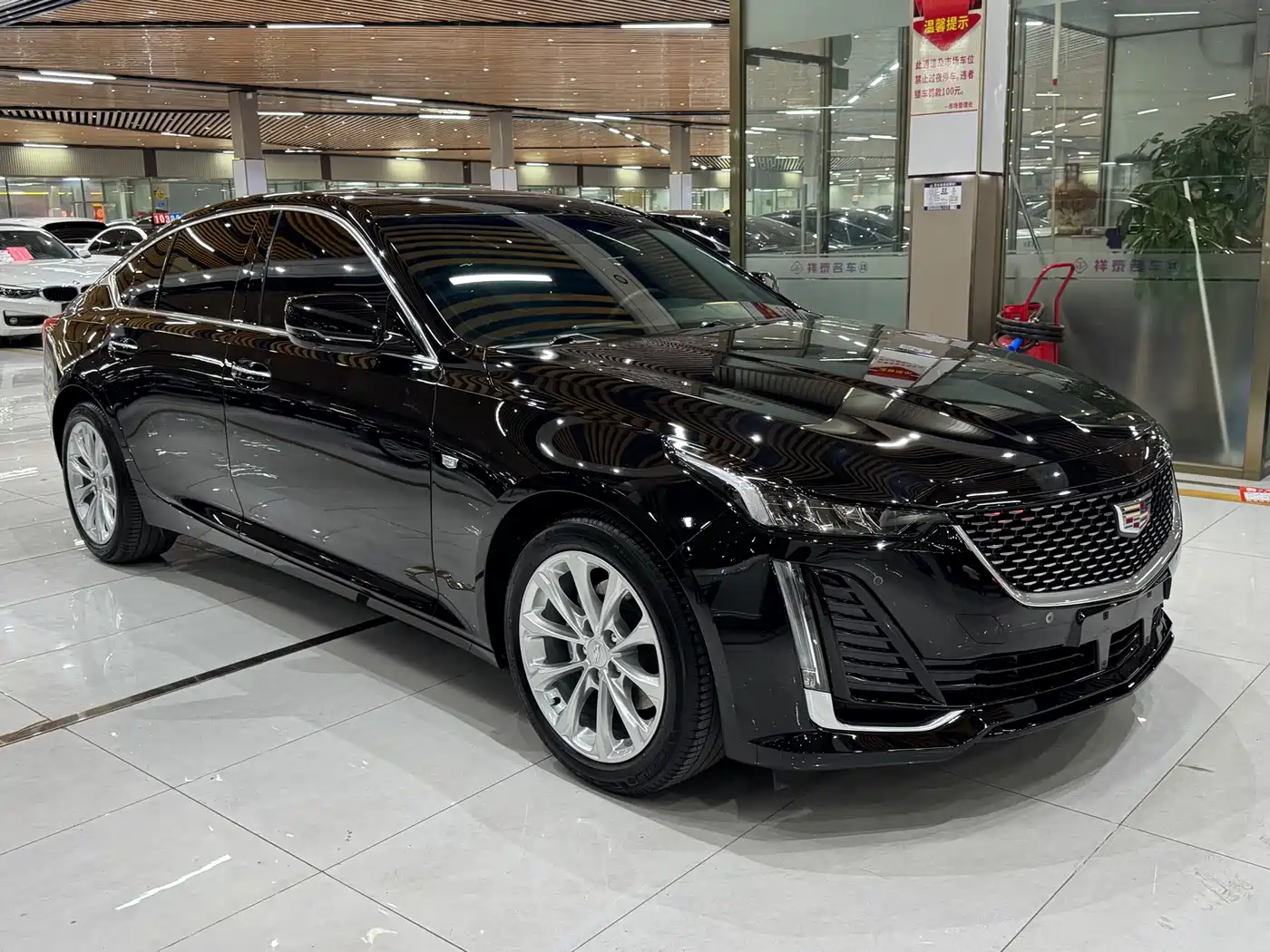 Cadillac CT5 2024 28T Luxury Model фото 4