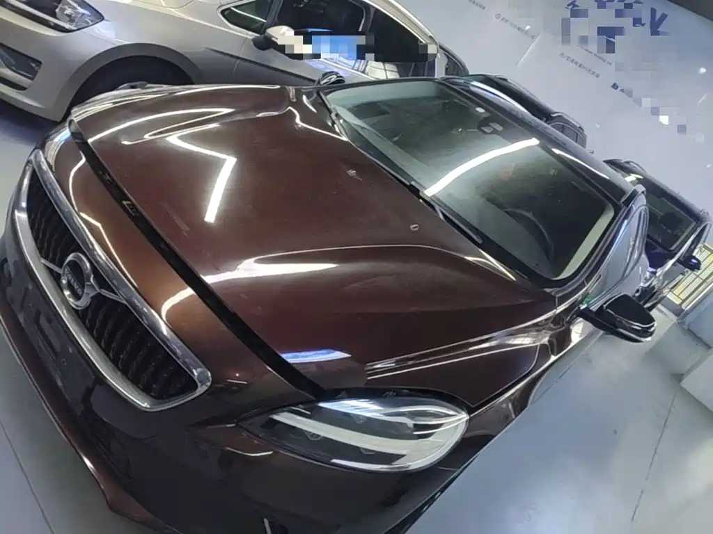 Volvo V40 2018 2017 Cross Country T3 Inscription