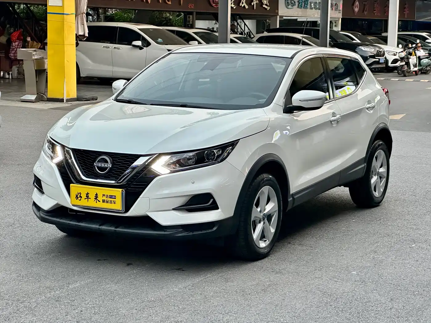 Nissan Qashqai 2023 Model Classic 2.0L CVT XV Comfort