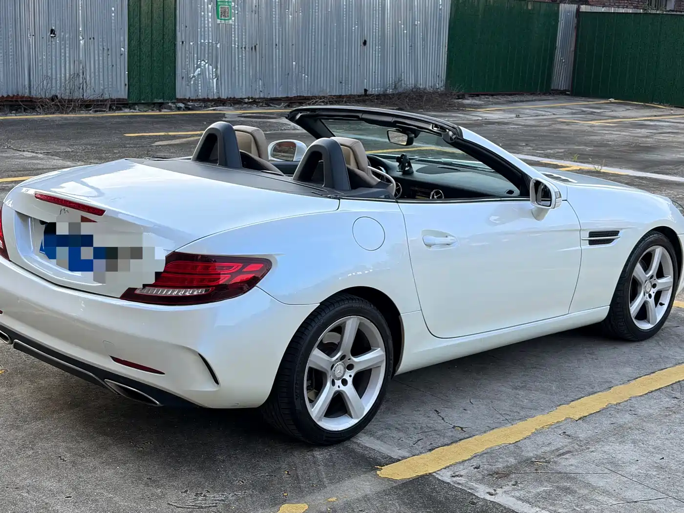 Mercedes-Benz SLK-Class 2011 SLK 200 Fashion фото 8